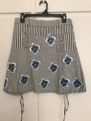 Φούστα Desigual