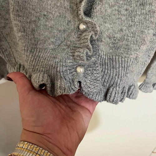 Women's gray cardigan with ruffles and pearl buttons new, one size