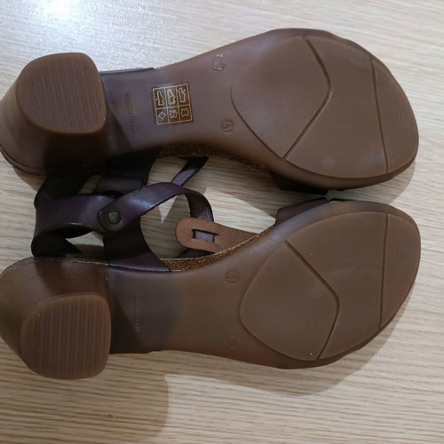 Nikolas leather sandals new, brown and gold, size 41