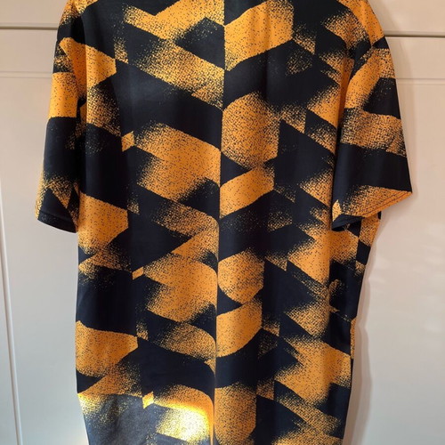 Dynamo Dresden replica jersey size XL like new