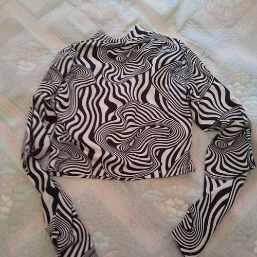 Blouse like new, size M