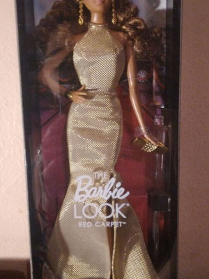 Barbie doll Red Carpet like new