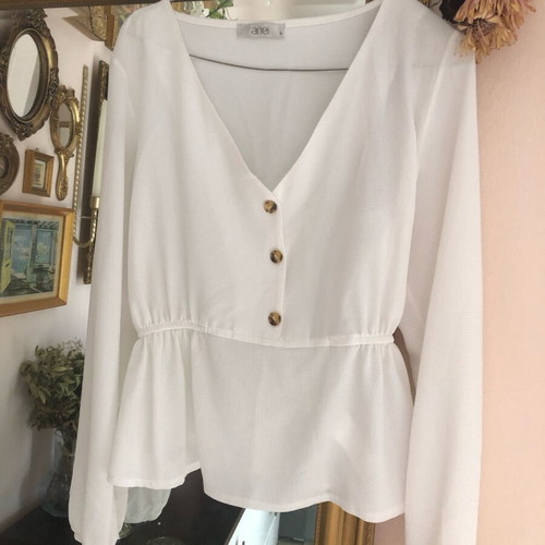 Anel white blouse like new, airy and romantic