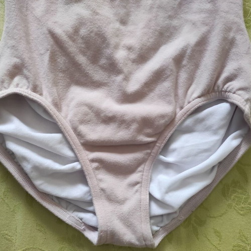 Bloch kids' bodysuit fleece S 12-14 years like new beige