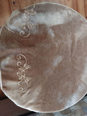 Τραπεζομάντηλο βελούδο ΗΛΙΟΣ με σχέδιο ζακάρ 160 διάμετρο, σαν καινούργιο