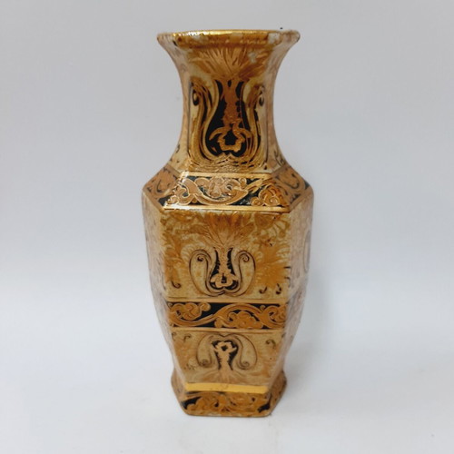 Chinese vintage revival vase used, hexagonal shape, gold ornaments, 26 cm