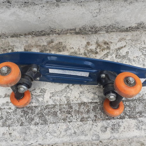 Children's skateboard used, small 42 cm deck