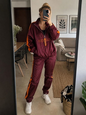 Black Star Wear Burgundy Tracksuit Set like new, size M