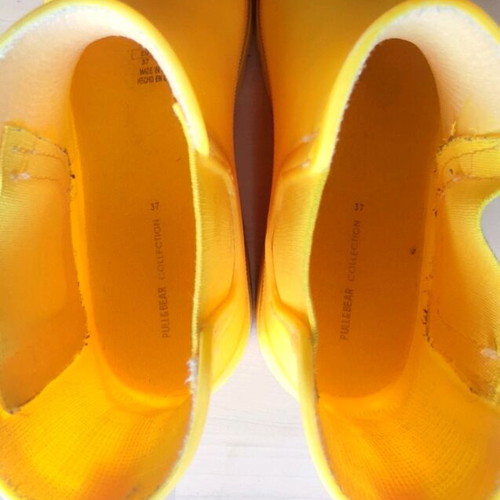 Pull&Bear yellow waterproof boots size 37 used