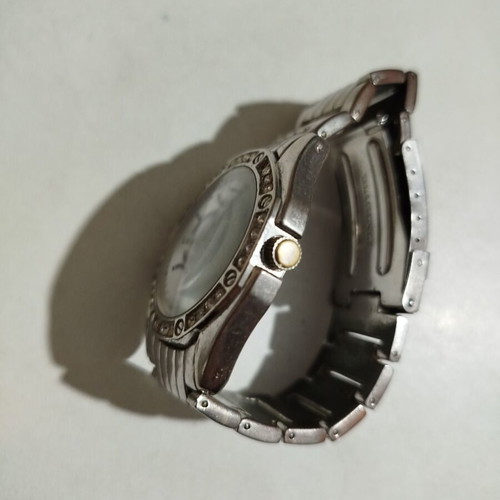Lofty's women's watch used, needs battery