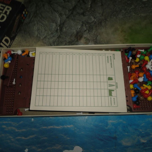 Master Mind board game by Invicta like new