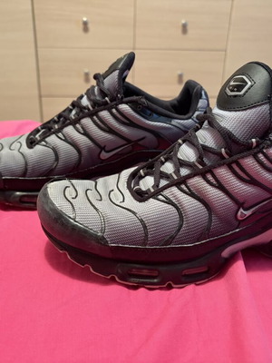 Αντρικά παπούτσια Nike TN, νούμερο 44, γκρι