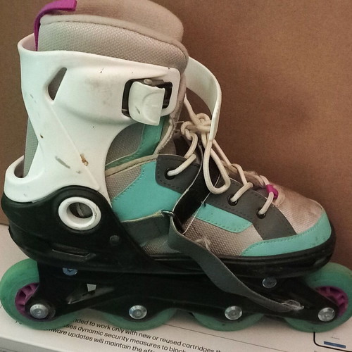 Firefly rollers used, size 33-36
