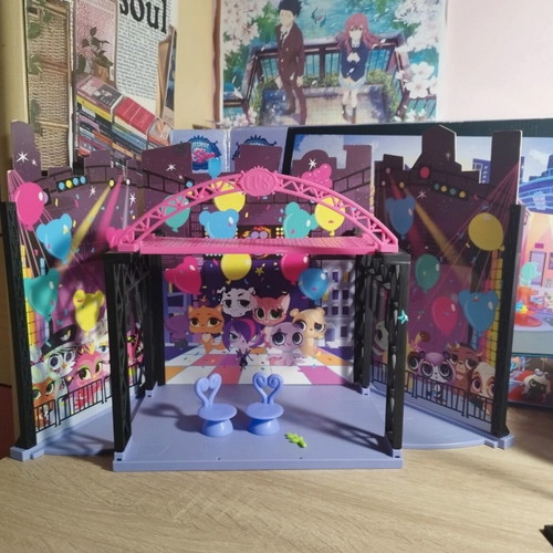 Littlest Pet Shop Backstage Style Set new in original box