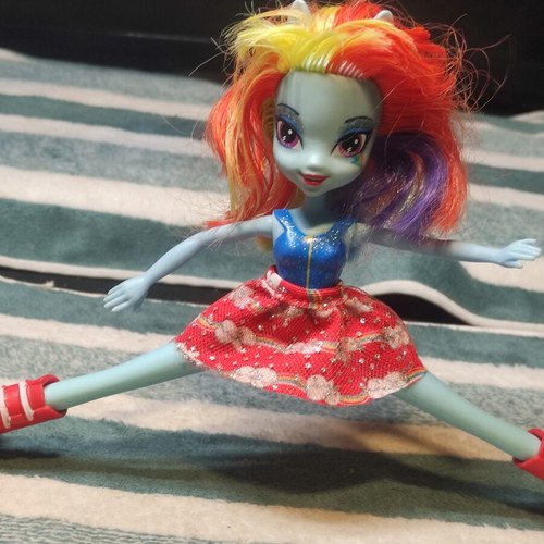 My Little Pony Equestria Girls Rainbow Dash doll used, hair cut