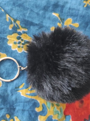 Fur keychain new, black