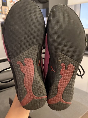 Puma athletic shoes size 40, black and pink