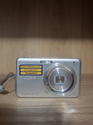 Sony Cyber-shot DSC-W180 camera used