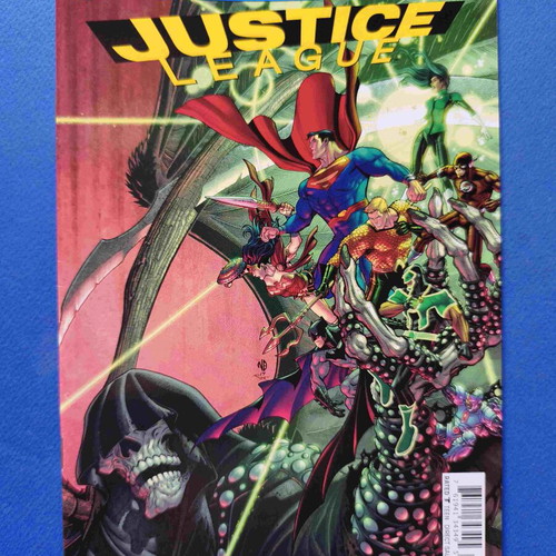 Justice League 21 b variant cover used