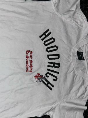 Hoodrich shirt like new, white