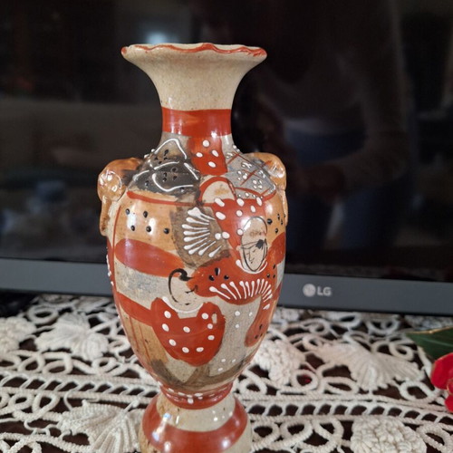 Chinese decorative vase antique hand-painted, used, height 19 cm