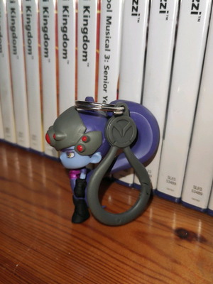 Overwatch Widowmaker Blizzard keyring new