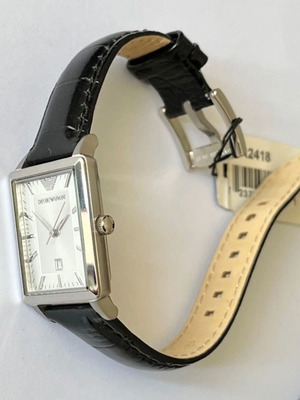 Armani AR2418 women's watch like new with leather strap