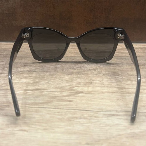 Charlie Max Milano sunglasses like new, black