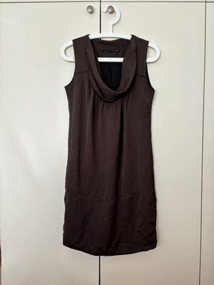 Brown sleeveless Zara dress like new, size XS