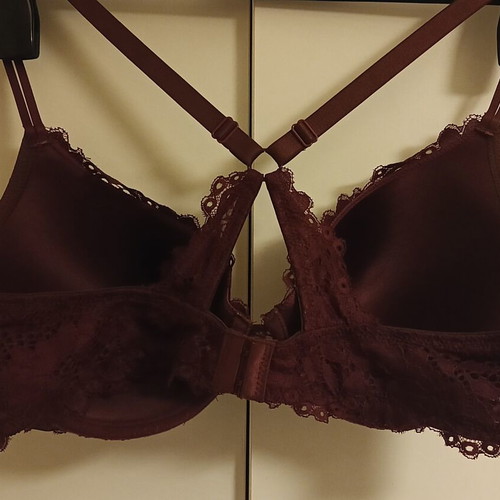 Women's lace lingerie set burgundy, size L, new