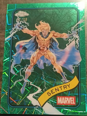 Topps Chrome Marvel 25 No 168 Sentry Hulk Green Lazer card like new