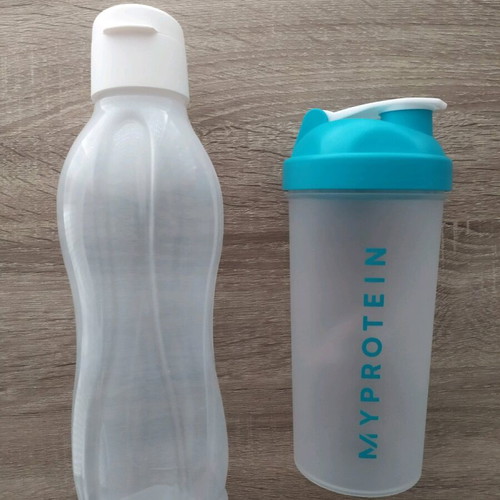 Tupperware eco 1lt bottle and my protein shaker new