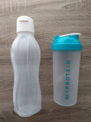 Μπουκάλι Tupperware eco 1lt και Σέικερ my protein καινούργια