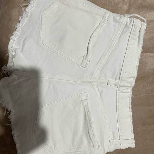 Abercrombie white shorts like new, size XS