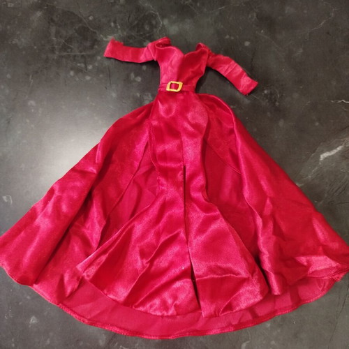 Barbie Hollywood Cast Party dress used, torn on the side
