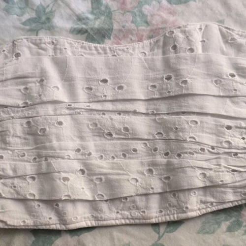 Zara white bustier with embroidery like new