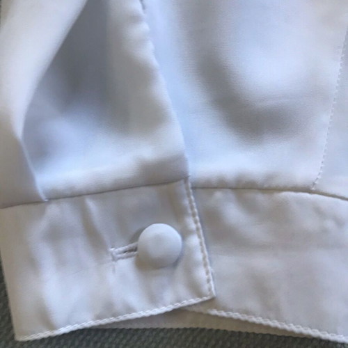 Pretty Roy white vintage shirt with embroidery and fabric buttons, like new