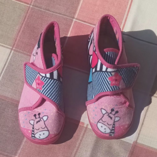 Mini Max anatomical winter slippers for girl size 26 like new pink multicolor