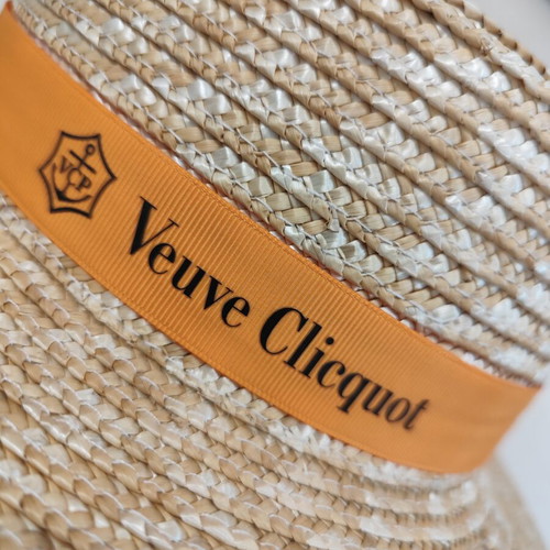Straw hat Veuve Clicquot Champagne new, beige and yellow