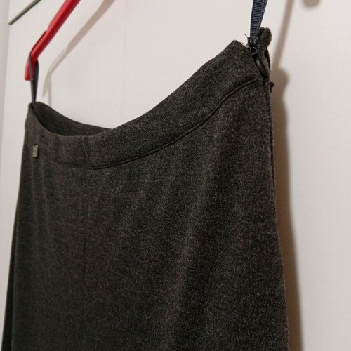 Long gray A.L.E. skirt like new, size large