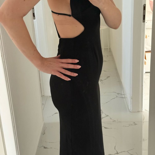 Maxi dress Nash black like new with open back