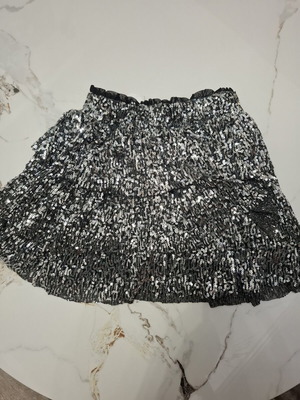 Zara skirt with sequins silver and black size 11-12 years like new