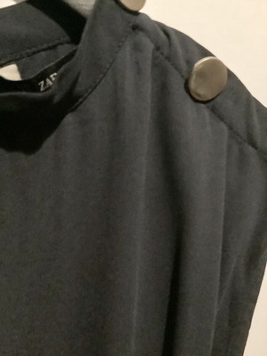 Zara jumpsuit like new dark blue with belt detail and metal buttons size S
