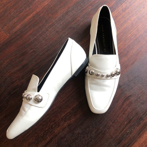 Zara white moccasins with silver studs new, size 37