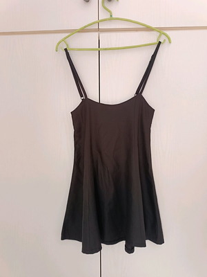 Cotton spaghetti strap top like new, size S, black