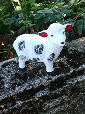 Handmade garden figure new, weather resistant