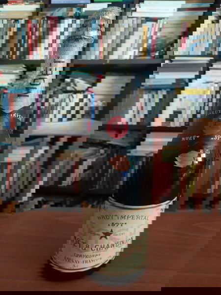 Σαμπάνια Moët & Chandon του 1971