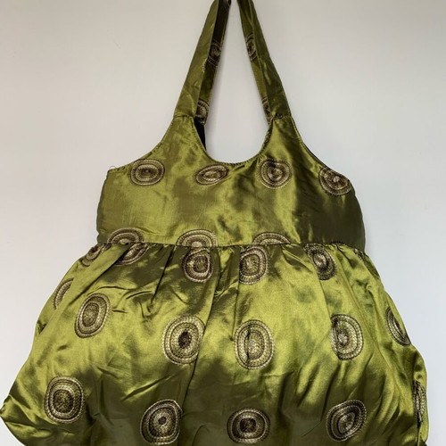Summer bag new, embroidered shiny fabric