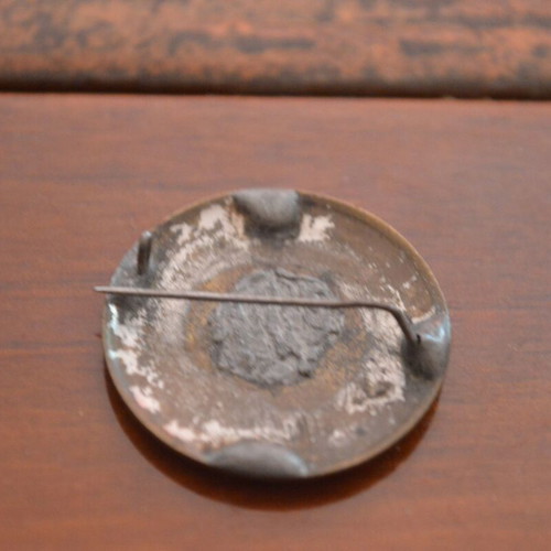 Old metal rare OTE pin used