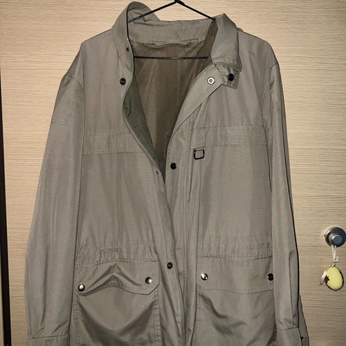 Jacket like new, size XL